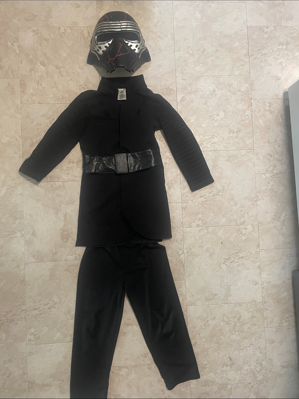 ⭐️Sale 4/$40 Disney Store Kylo Ren costume sz 5/6